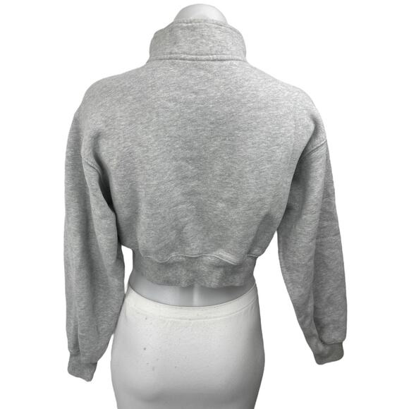Aritzia TNA Sweatfleece Gray Quarter Zip Long Sleeve Cropped Sweatshirt Top XS - Picture 2 of 3